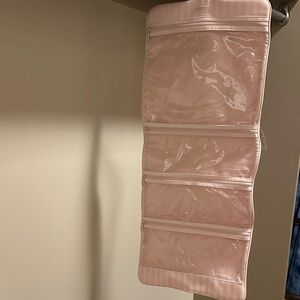 Victoria’s secret Pink Hanging Organizer